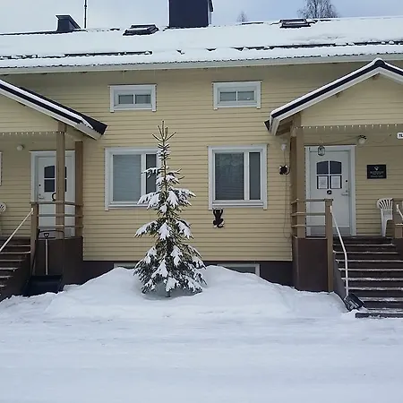 Rajamaja * Hujakkala